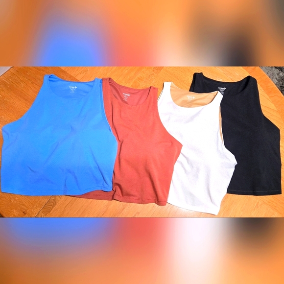 4 Active Powerchill XL Light Support Go-Dry workout tops - Picture 3 of 4